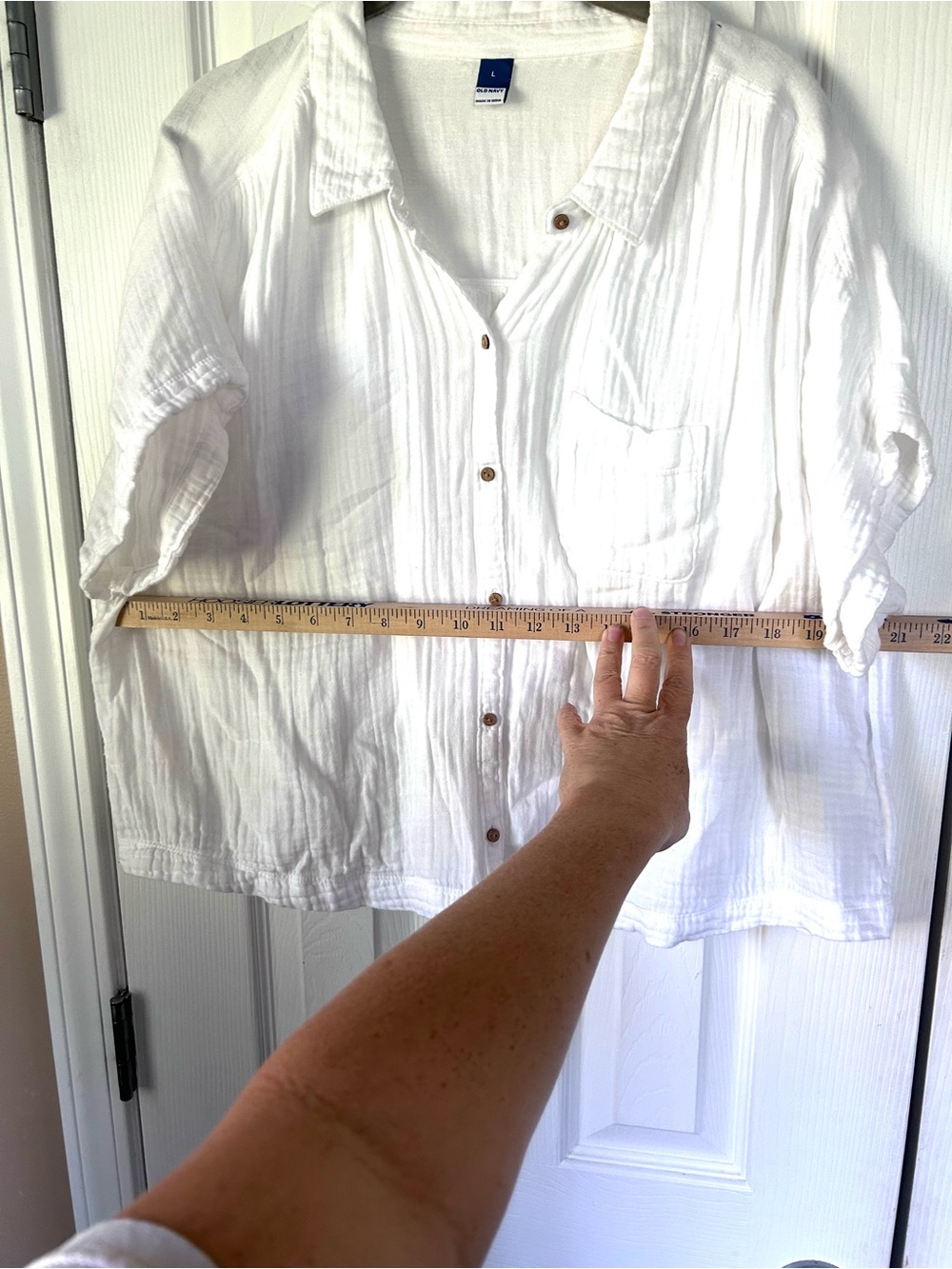 Old Navy White Gauze Cotton Button Front Shirt Women’s Large - Picture 5 of 6
